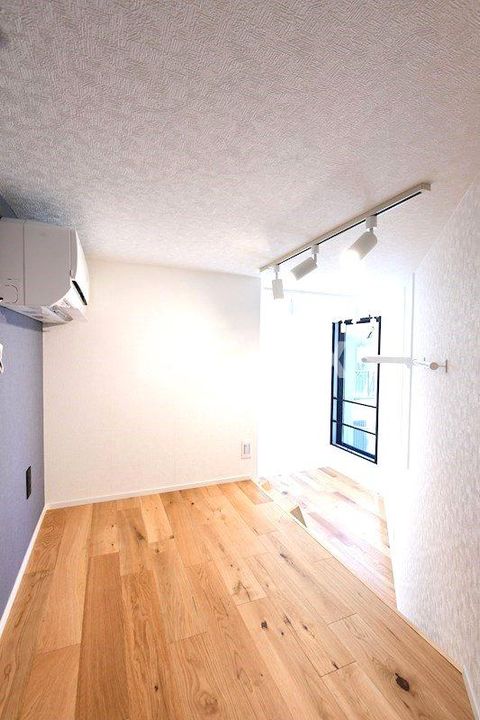 Elysion門前仲町の内装