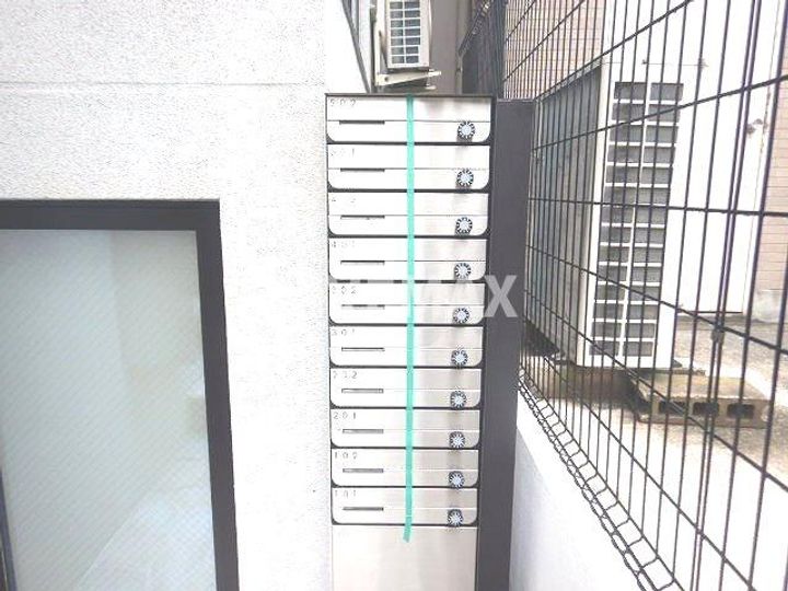 Elysion門前仲町の内装