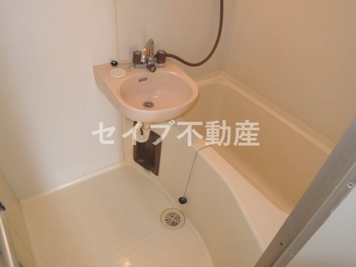 岡山県岡山市北区野田屋町2(マンション)の賃貸物件の風呂