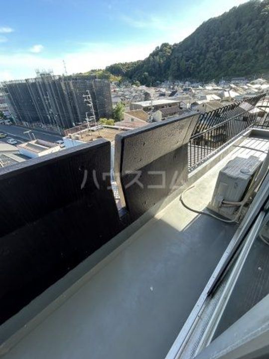 シャトル松尾の内装