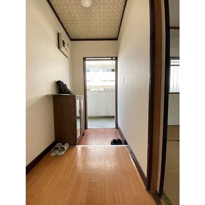 共栄マンションNo1の玄関