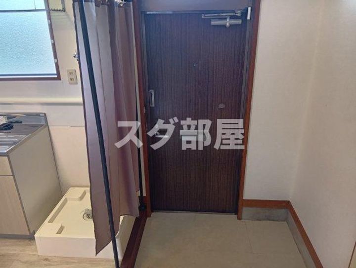 ハイホーム土師の玄関