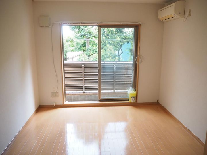 ヒロックハウスの居間