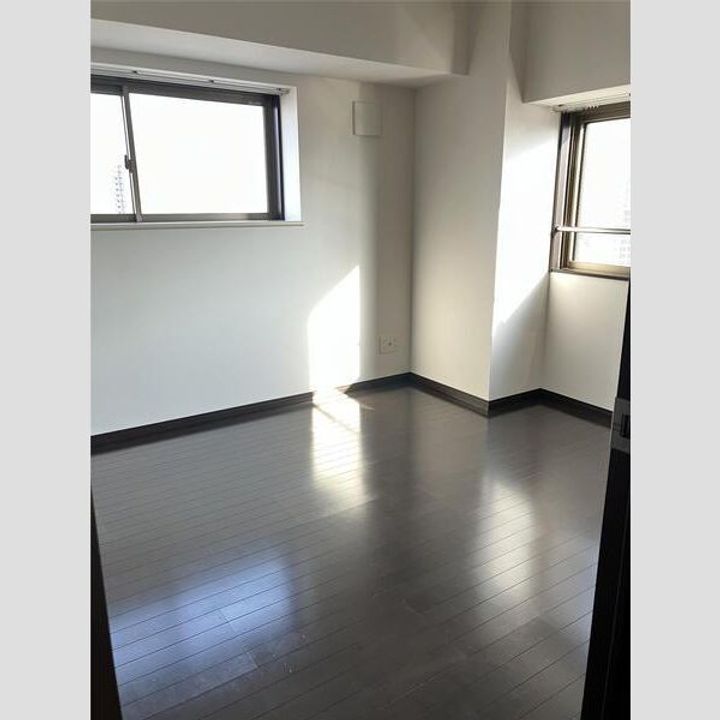 サムティ佐賀駅前Serenaの内装