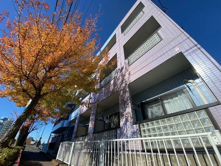 エーデルブルーメミヤタの外観