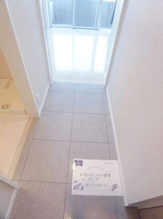 レジディアタワー上池袋(タワー棟)の玄関