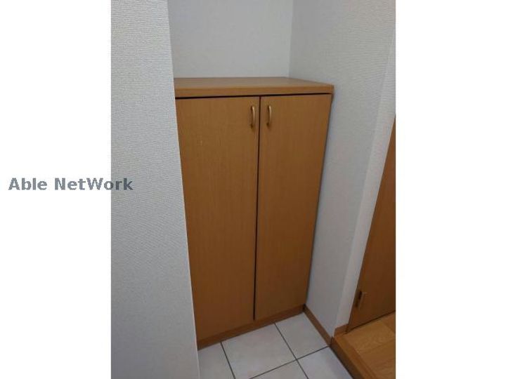 愛知県高浜市碧海町4(マンション)の賃貸物件の玄関