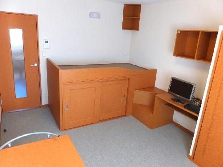 レオパレスアンオゥルの居間