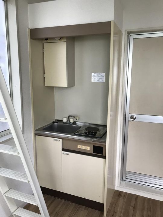 メゾンレイAのキッチン