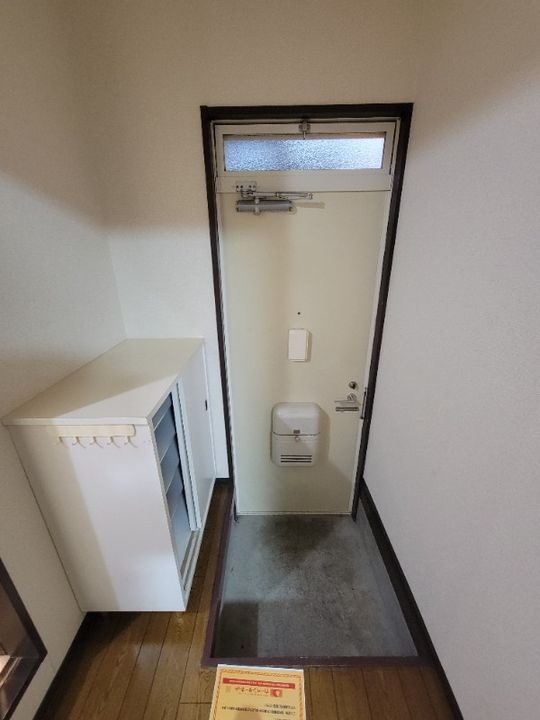 メゾンラマールの玄関
