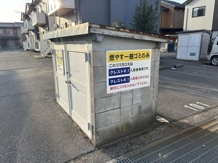 クレストKIの地図