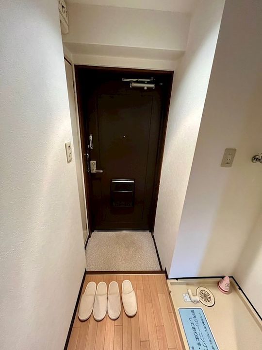 ライブオーク名谷町の玄関