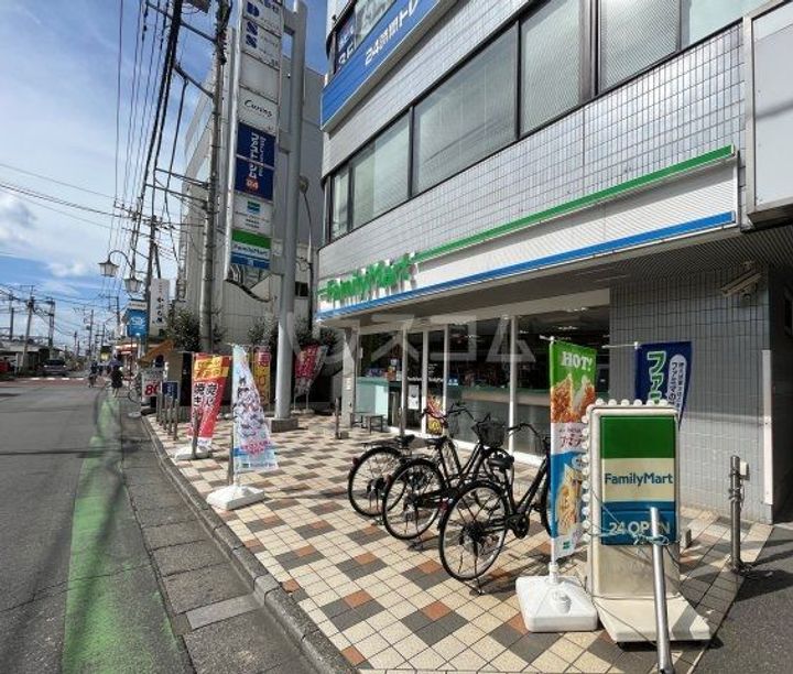 ウエストの周辺