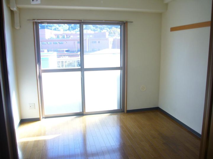 トレジャービルドの居間