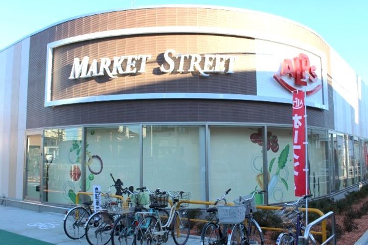 トレジャービルドの周辺