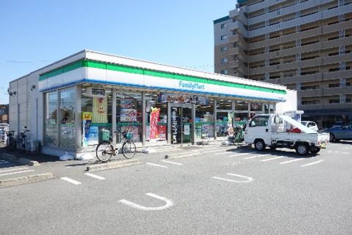 ラフィーネの周辺