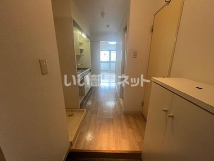 兵庫県明石市小久保2(マンション)の賃貸物件の玄関