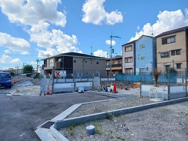 大阪府高槻市郡家新町(アパート)の賃貸物件の外観