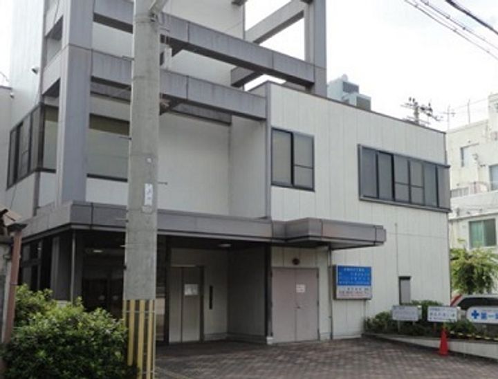 ブルックスドムの周辺