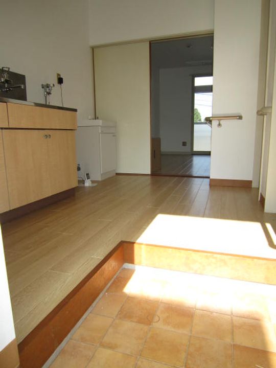 セゾン上越の玄関