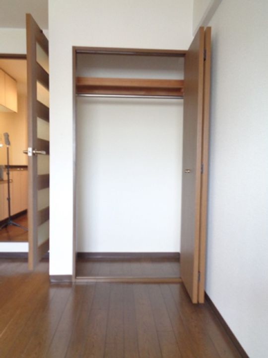 滋賀県草津市岡本町(マンション)の賃貸物件の内装