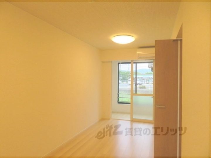 マーベラスコウベの居間