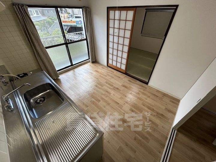 奈良県生駒市東生駒1(マンション)の賃貸物件の居間