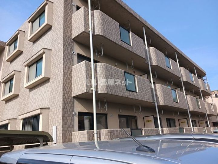 京都府舞鶴市字境谷(マンション)の賃貸物件の外観