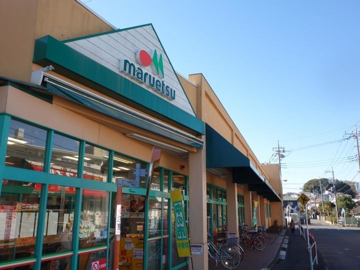 ジーメゾン伊勢原高森の周辺