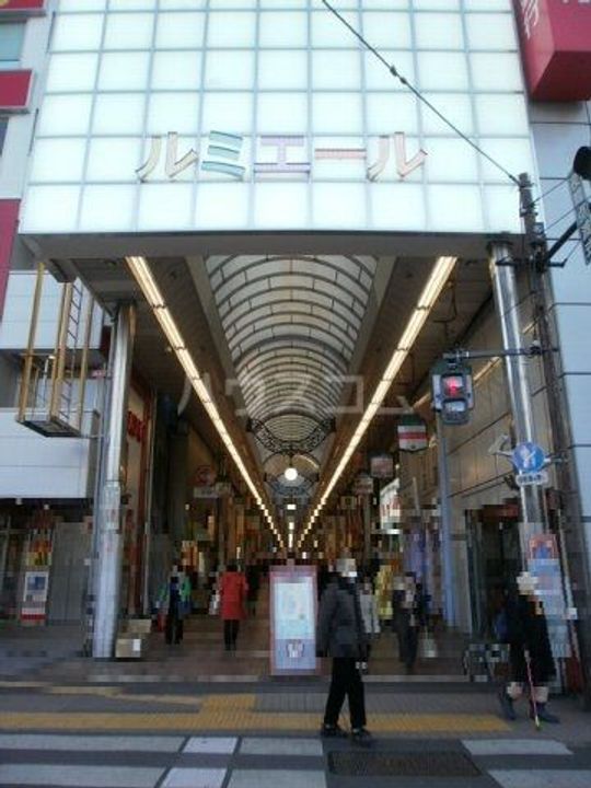 Alley HAUSの周辺