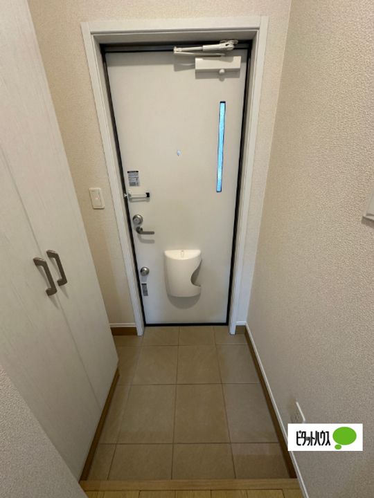 山形県寒河江市本楯4(アパート)の賃貸物件の玄関