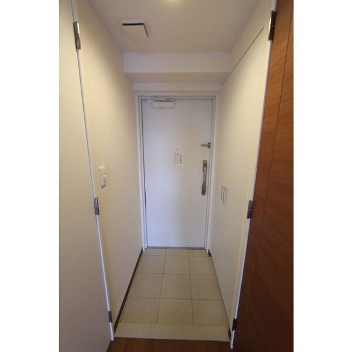 ショーブンあすと長町ビルの玄関