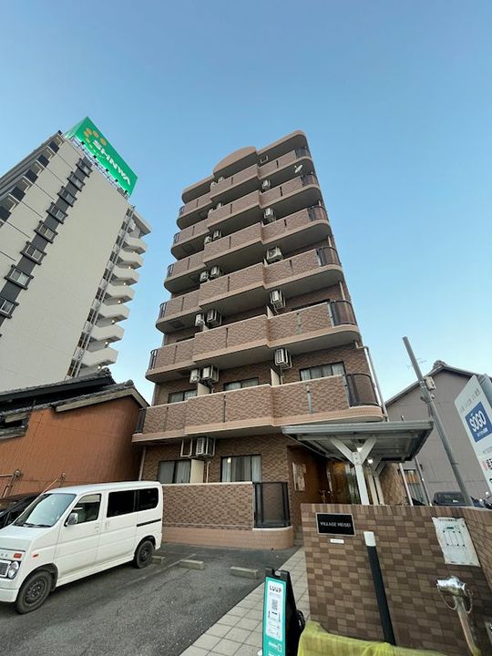 VILLAGE MEISEIの外観