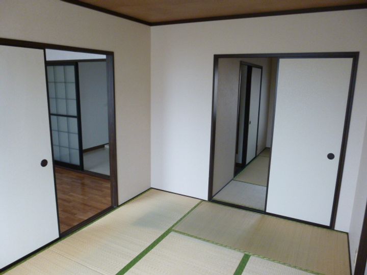 メゾンド御厩Iの居間