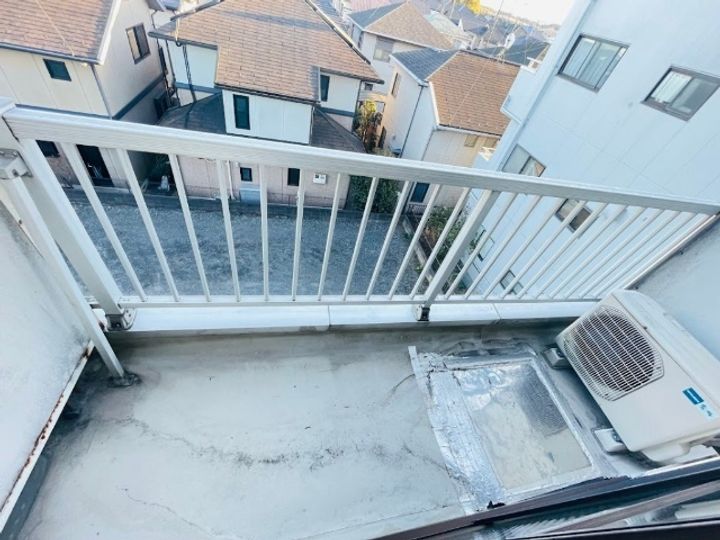 峰岸ビルの内装