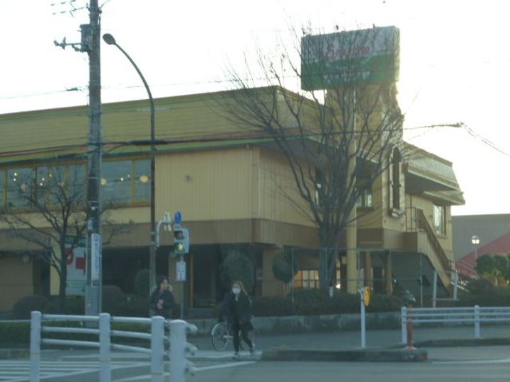 峰岸ビルの周辺