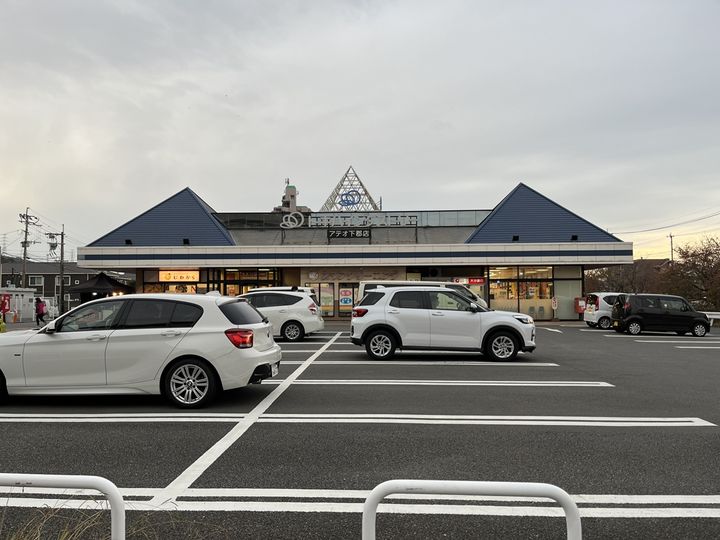 モンペルジュの周辺