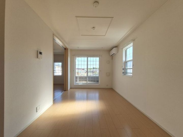 コンフォートF,Sの居間