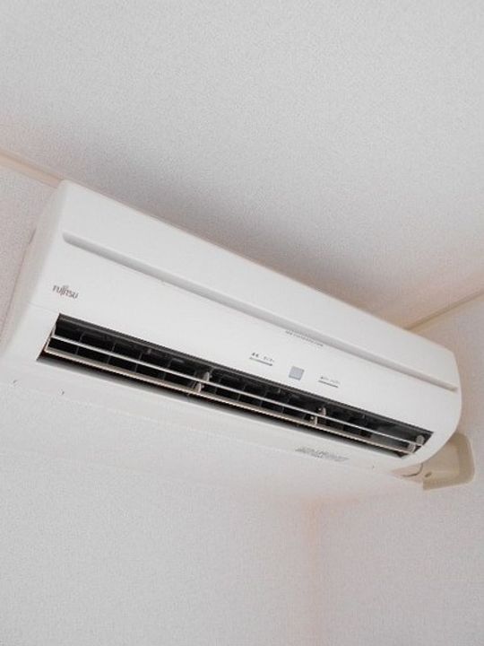 アヴィオン Cの内装