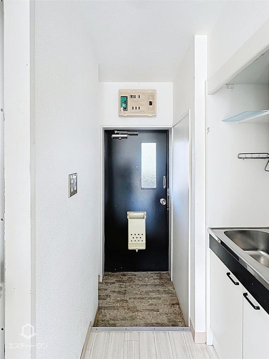 カーサ西の宮の玄関