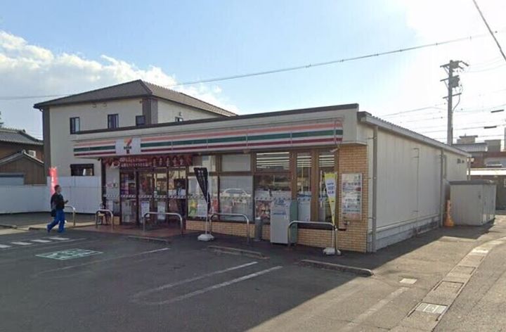 ビスィクレッタの周辺