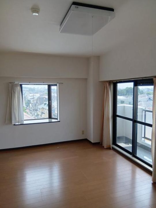 シティハイツ吉祥寺の居間