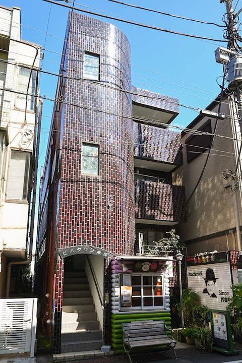 ビバタウンユザワビルの外観