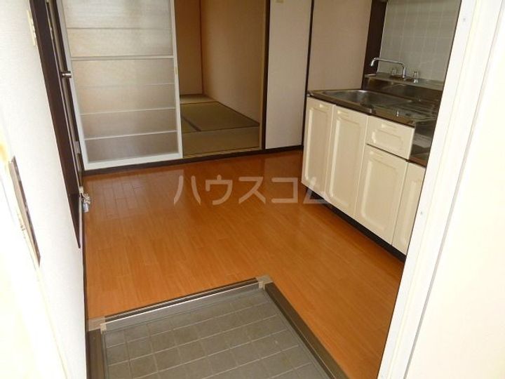 佐藤ハイツの居間