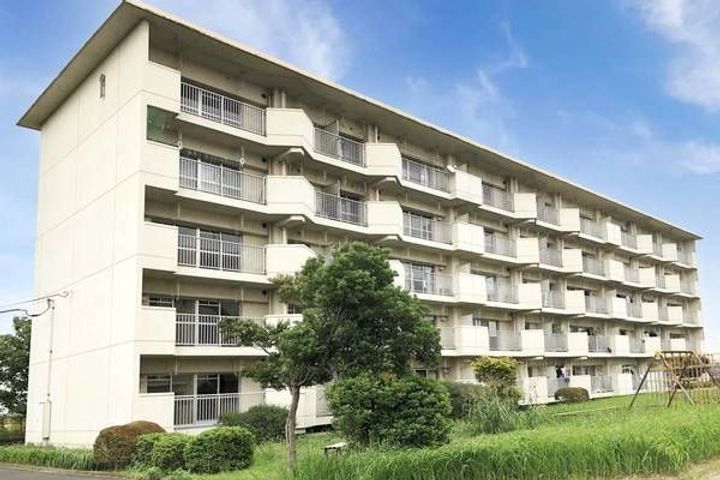ビレッジハウスなかのめ2号棟の外観