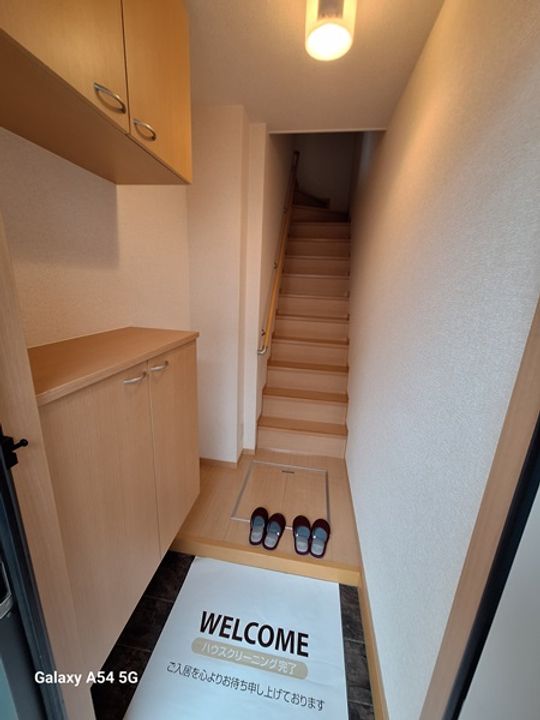 山口県防府市勝間3(アパート)の賃貸物件の玄関