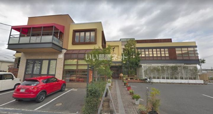 S&T NAKAMOZUの周辺