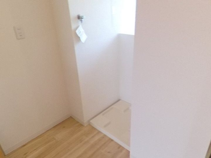 第21まさひろ商事ビルの居間