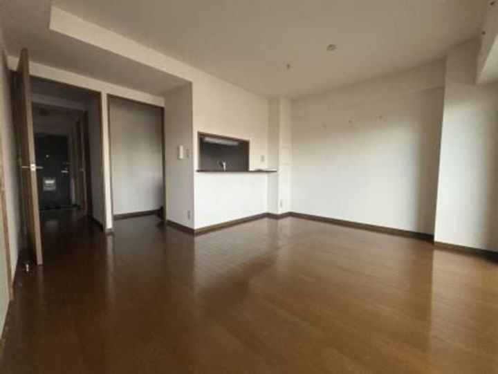 神奈川県相模原市中央区相模原7(マンション)の賃貸物件の居間