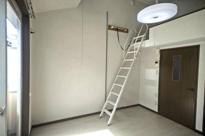 レジデンス柏木の居間